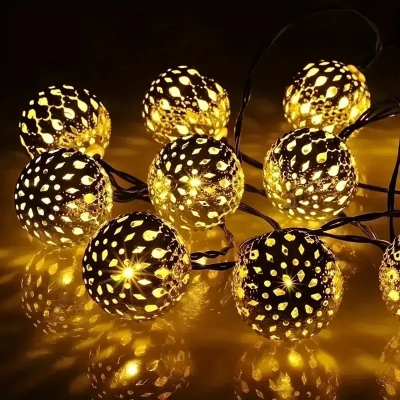 Luminária Marroquina de Ferro com LED Solar – Ideal para Outdoor