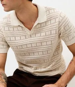 Texturas deixam o look masculino mais elevado. Descubra novidades com o toque diferenciado de estilo.