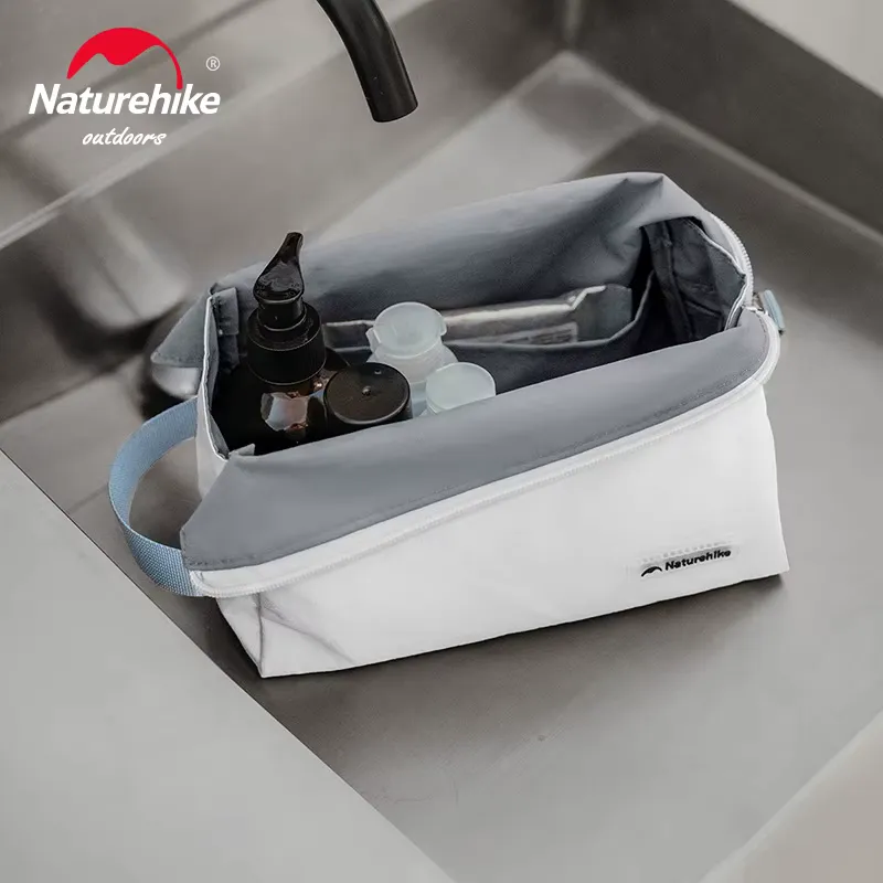 Naturehike Bolsa de Higiene Impermeável para Viagem