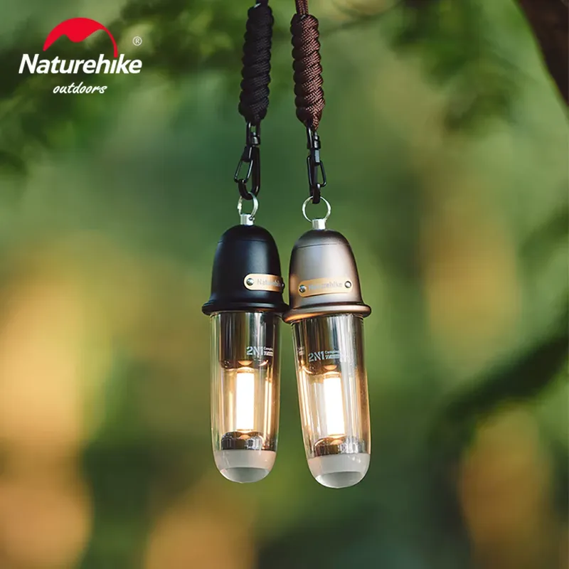 Naturehike Lanterna Portátil à Prova D'água para Camping