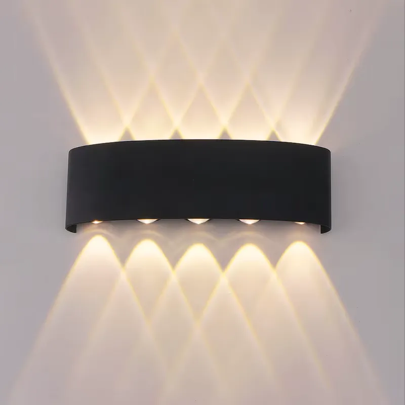Luminária LED à Prova d'Água – Parede 2 em 1